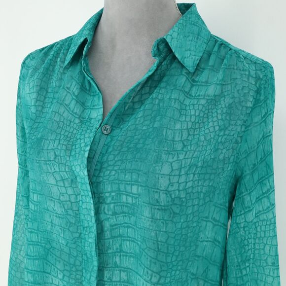 Chicos Top 0 Womens Small 4 Green Chiffon Blouse Snakeskin print Coastal Career - Picture 10 of 13